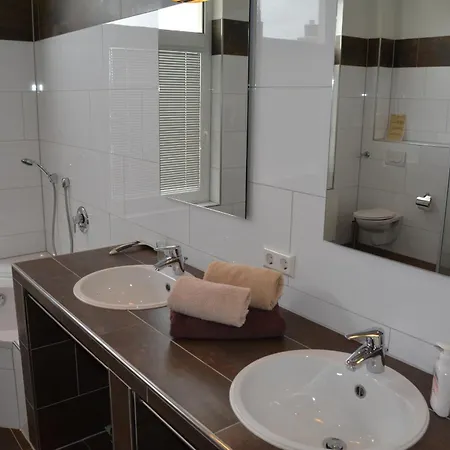 Villa-emilie-wohnung-augustine